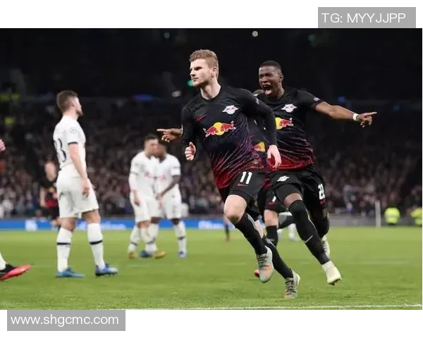 足球球星合约解读：薪酬结构、转会条款与合同期限的深度分析