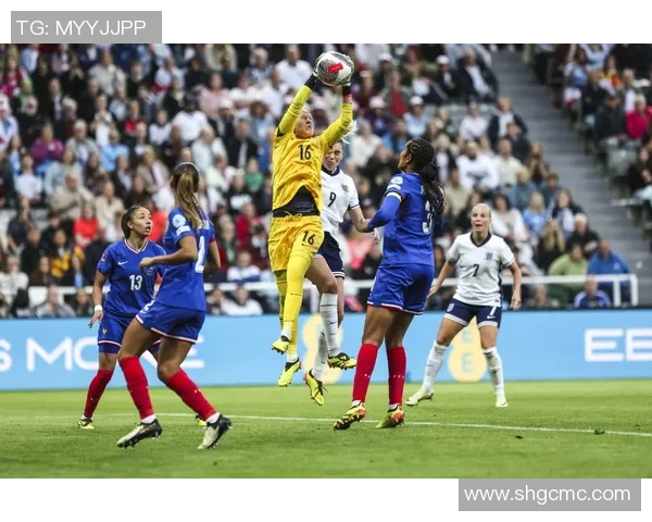 足球球星炫技绕球展现速度与技巧激情瞬间