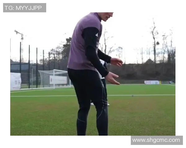 足球过人球星技巧教学全面解析助你轻松掌握华丽突破方法